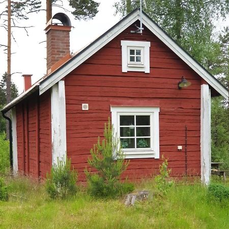 Cabin Near Lake And Beautiful Nature Reserve. Bodafors Exterior foto