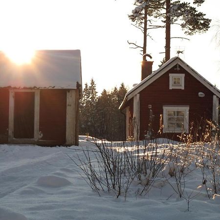 Cabin Near Lake And Beautiful Nature Reserve. Bodafors Exterior foto