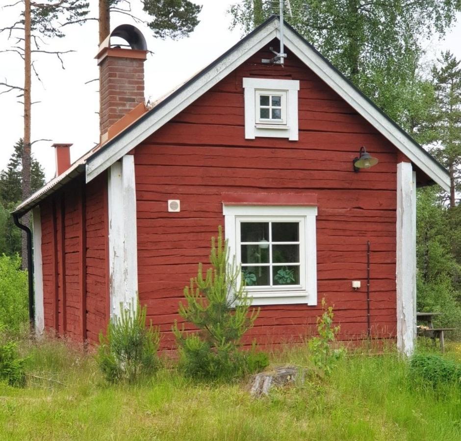 Cabin Near Lake And Beautiful Nature Reserve. Bodafors Exterior foto