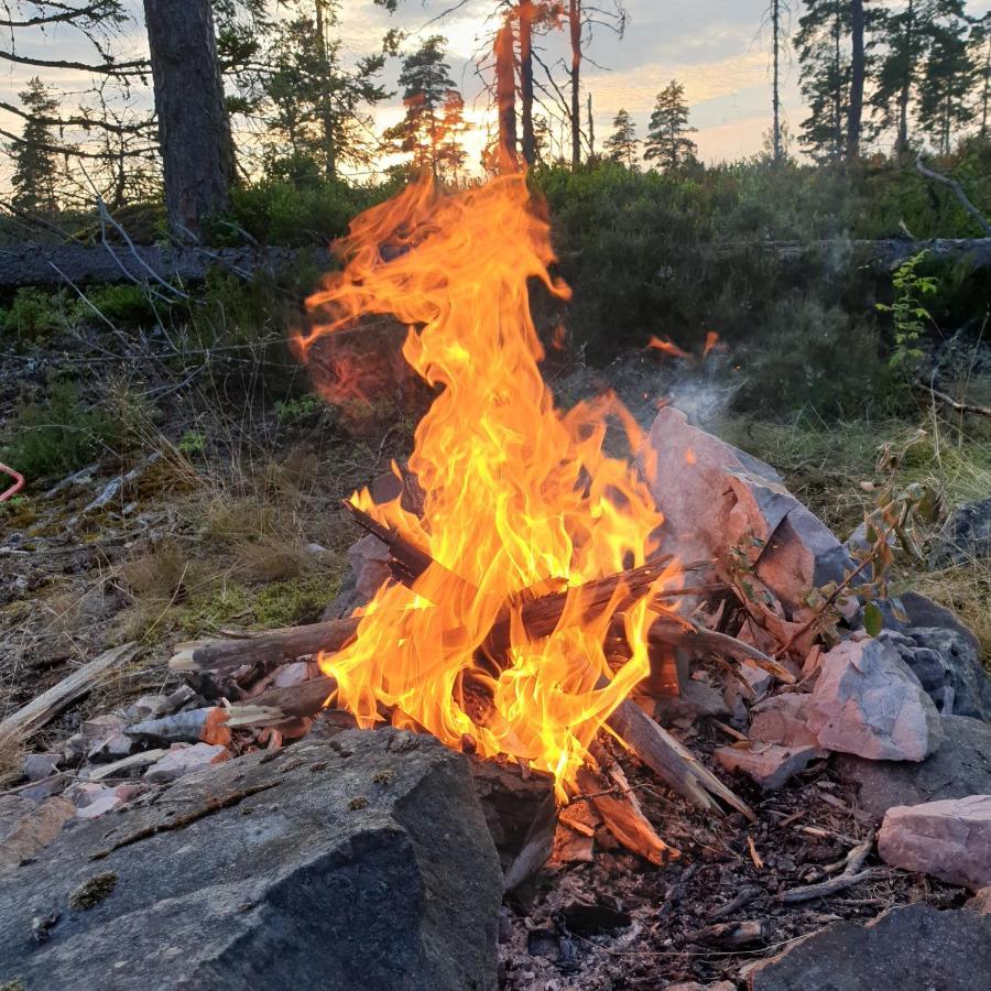 Cabin Near Lake And Beautiful Nature Reserve. Bodafors Exterior foto