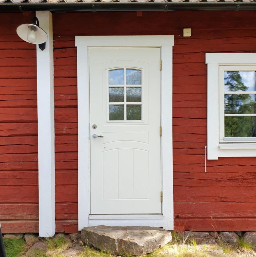 Cabin Near Lake And Beautiful Nature Reserve. Bodafors Exterior foto