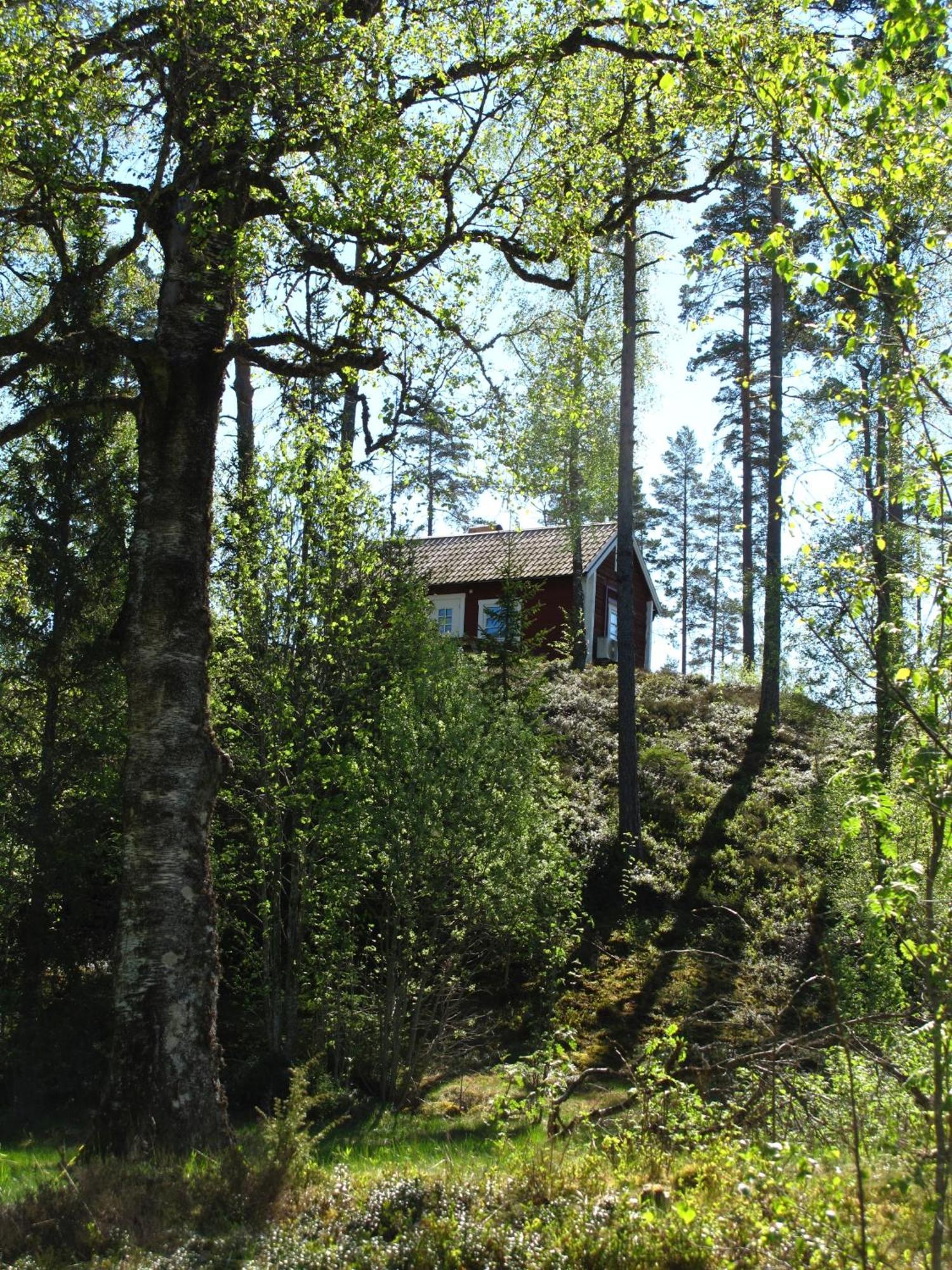 Cabin Near Lake And Beautiful Nature Reserve. Bodafors Exterior foto